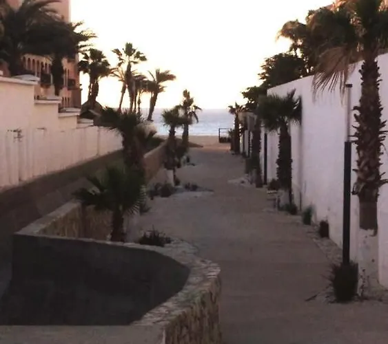5 Min Walk - Private Casa Shona 5 Bedroom Holiday home