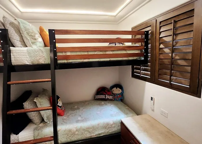 5 Min Walk - Private Casa Shona 5 Bedroom *