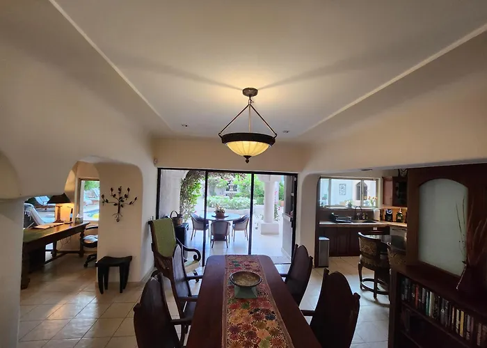 5 Min Walk - Private Casa Shona 5 Bedroom